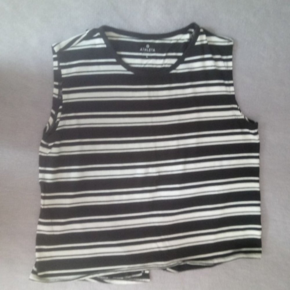 Athleta top